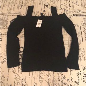 Off the shoulder express shirt